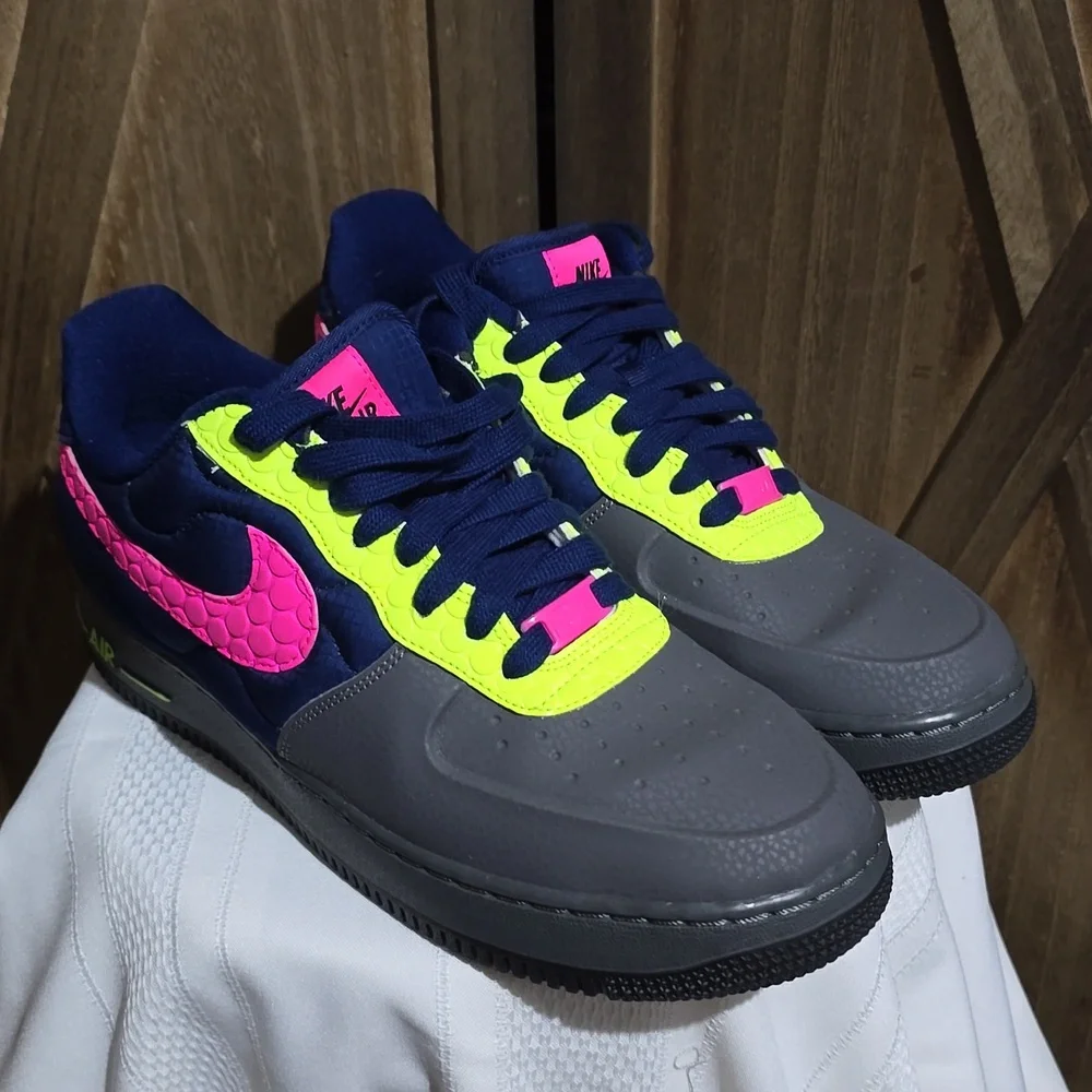 NWOB Nike AF1 "By You" Low 3M Thinsulate Neon Pink Green Blue Gray Womens Sz. 10 - Picture 4 of 8